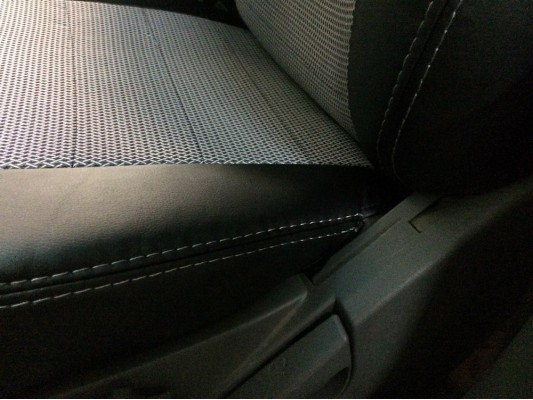 Авточехлы на Hyundai Santa Fe Classic Авточехлы на Hyundai Santa Fe Classic