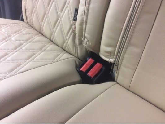 Авточехлы на Renault Kangoo Авточехлы на Renault Kangoo