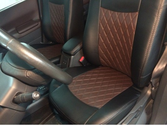 Авточехлы на Renault Megan 2 SD Авточехлы на Renault Megan 2 SD